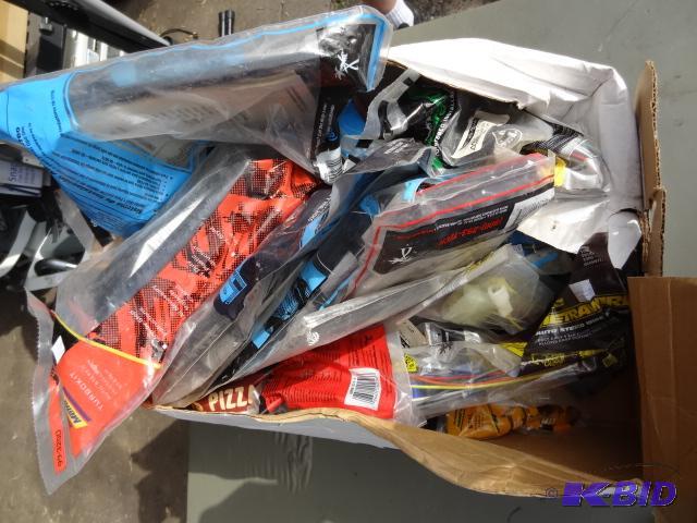 lot 86 image: Box of misc car stereo installation kits, and...