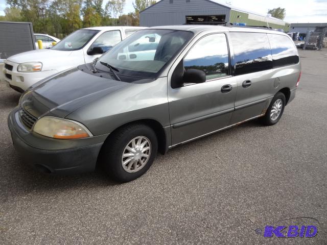 2001 Ford Windstar. This vehicle is set up as...