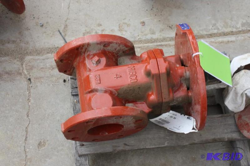 lot 325 image: Nibco Gate Valve Resilient Wedge, Flanged F...
