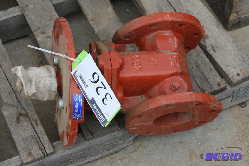 lot 326 image: Nibco Gate Valve Resilient Wedge, Flanged F...