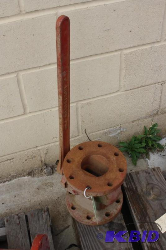 lot 330 image: Miscellaneous Gate Valve with Shut-off Valve ...