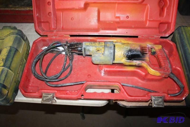 lot 420 image: Milwaukee Sawz-All Cord Yellow Includes Ca...