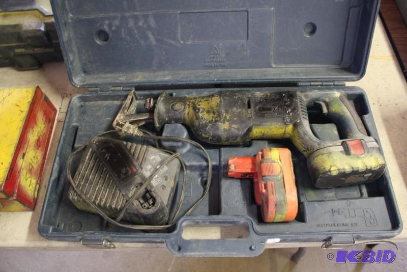 lot 436 image: Bosch Cordless Sawz-All black Includes case...