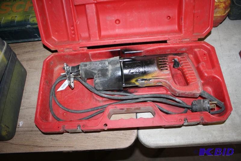 lot 438 image: Milwaukee Sawz-All Cord Black Includes Cas...