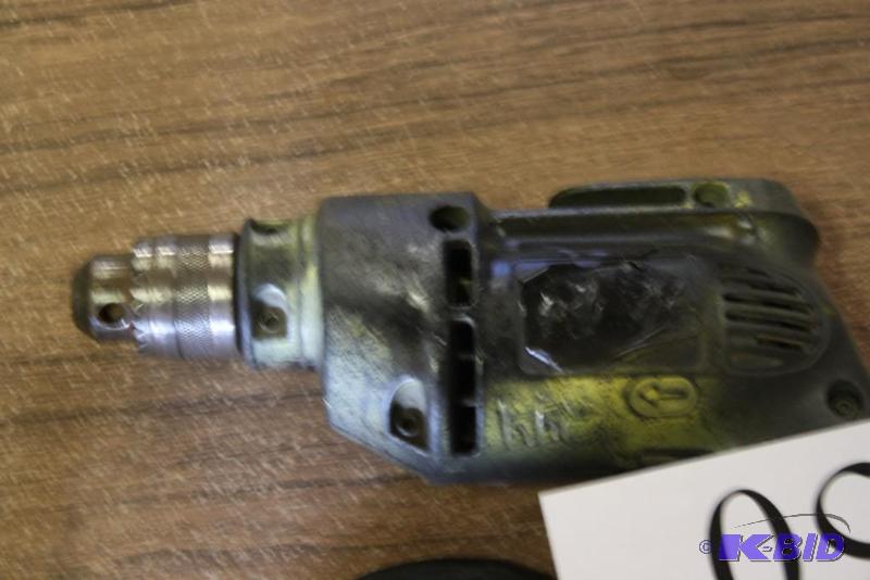 lot 450 image: Miscellaneous Power Drill Cord Black....