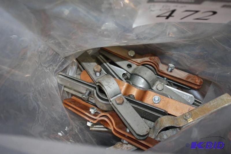 lot 472 image: Bag Lot of Metal Pipe Hangers 1 12" a...