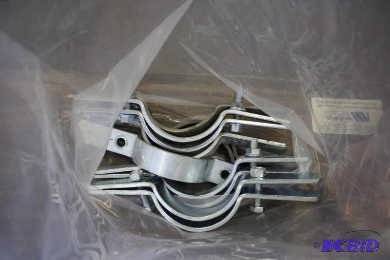 lot 474 image: Bag Lot of Metal Pipe Hangers 4" app. ...