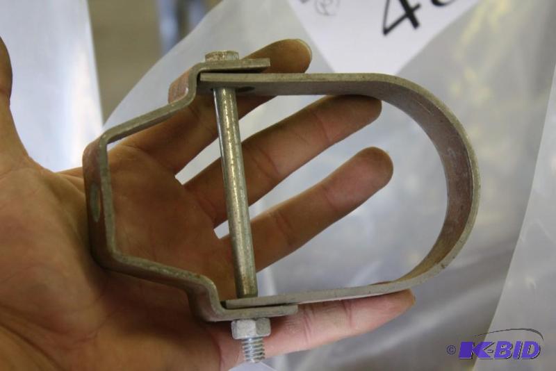 lot 487 image: Bag of Clevis Pipe Hangers Pivot 2 12"...