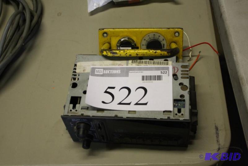 lot 522 image: Lot of (2) Including 1999-2002 Silverado 150...