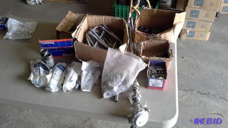 lot 569 image: Box Lot of (5) Miscellaneous Items Including...