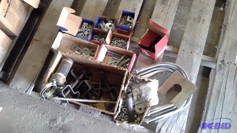 lot 571 image: Box Lot of (5) Miscellaneous Items Including...