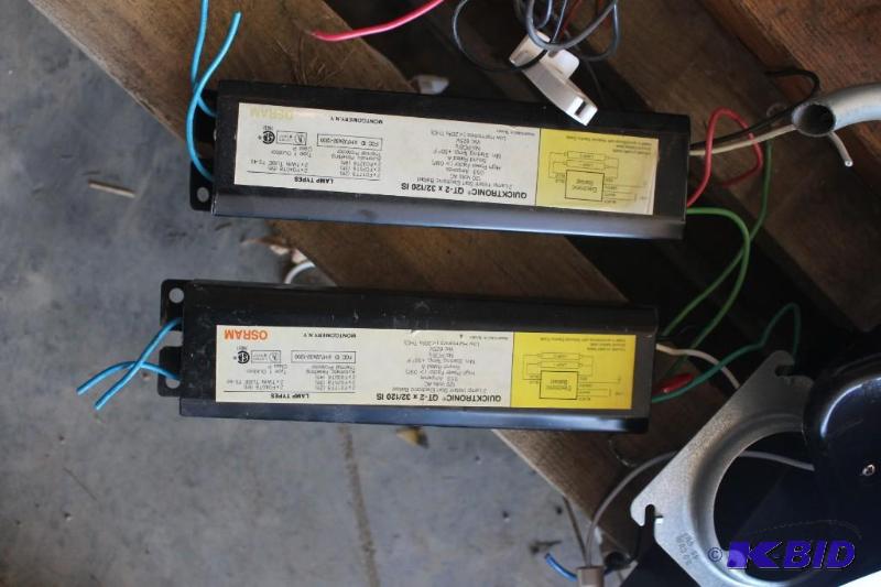 Lot of (2) QuickTronic 2-Lamp Instant Start E...