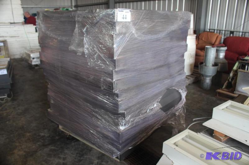 Pallet Lot of (16) Commercial Recess Lights ...