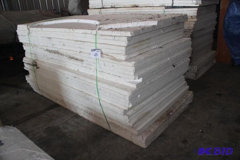Lot of (30) Styrofoam sheets 4 x 8 2&quot...