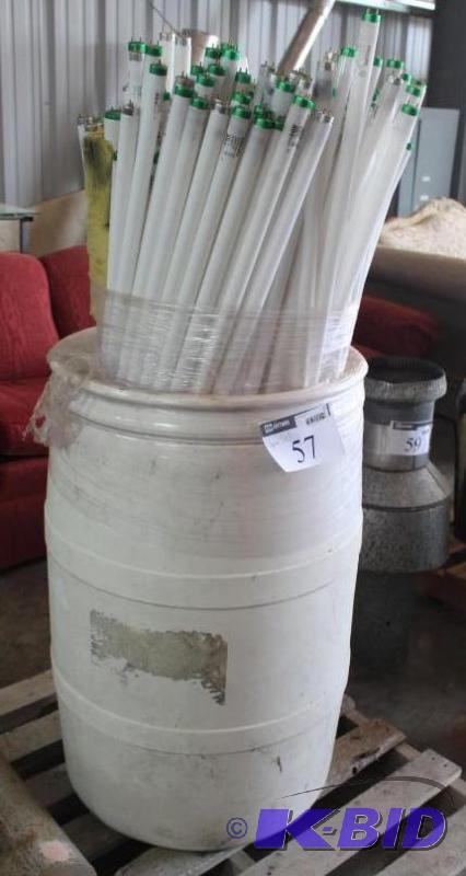 Barrel Lot of (100) Philips Fluorescent Light...