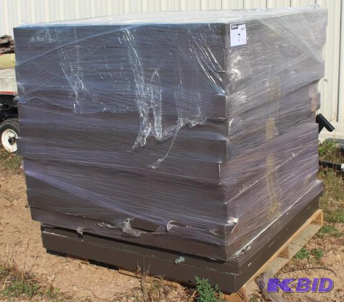 Lot of (13) Commercial Recess Lights 4 x 4...