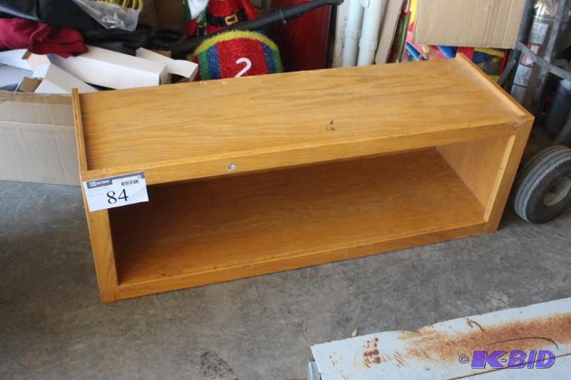 Top to wood desk 48&quot x 16&quot x 16.5&...