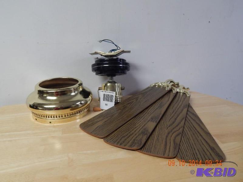 lot 16 image: 4 blade small ceiling fan with light ...