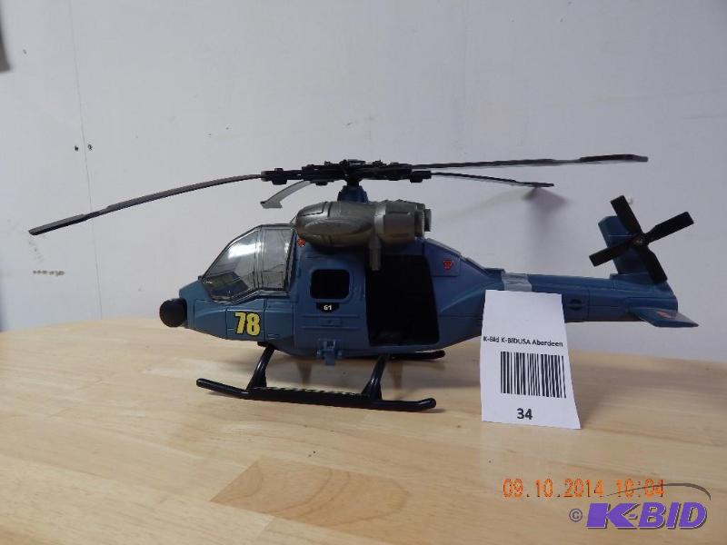 lot 34 image: GI Joe army toy helicopter (plastic)...