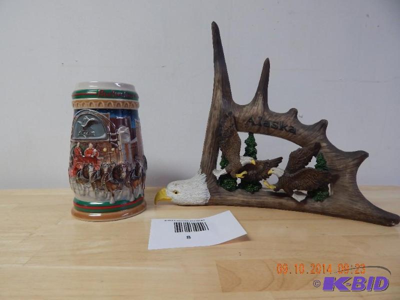 lot 8 image: Budweiser mug&nbspand Alaskan eagle horn sta...