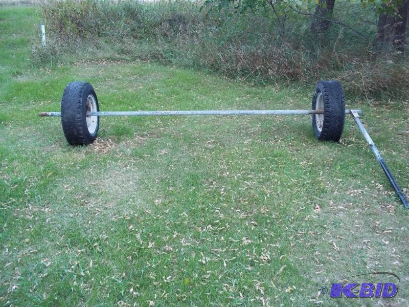 lot 34 image: Dock Wheels with axle...
