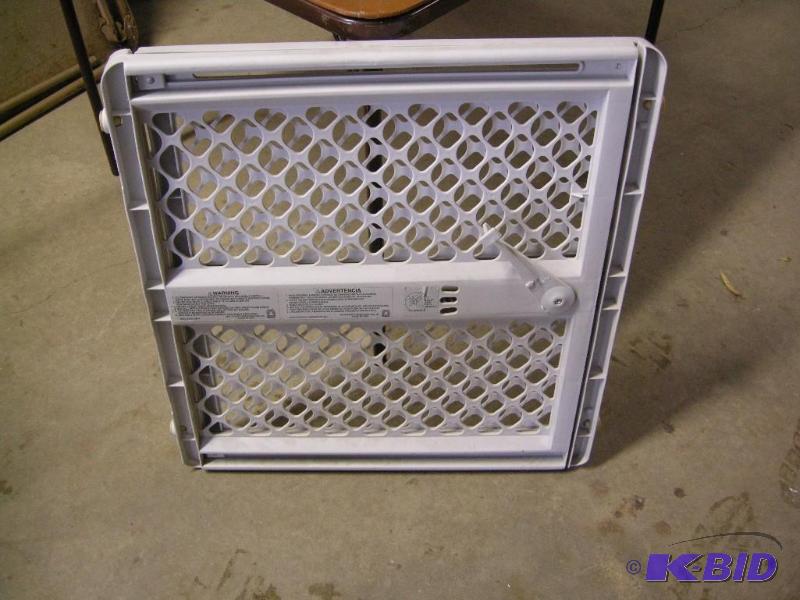 lot 103 image: Petchild gate