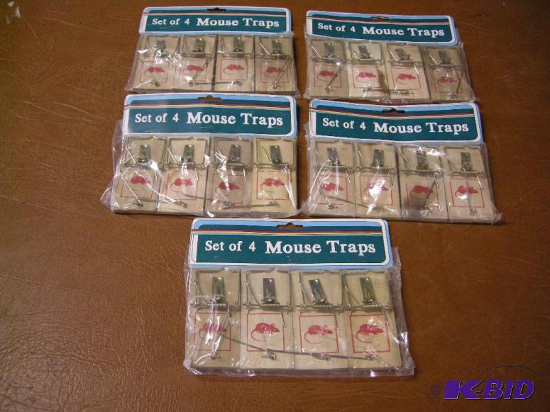 lot 110 image: NEW mouse traps