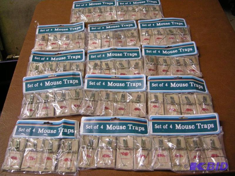 lot 123 image: NEW mouse traps