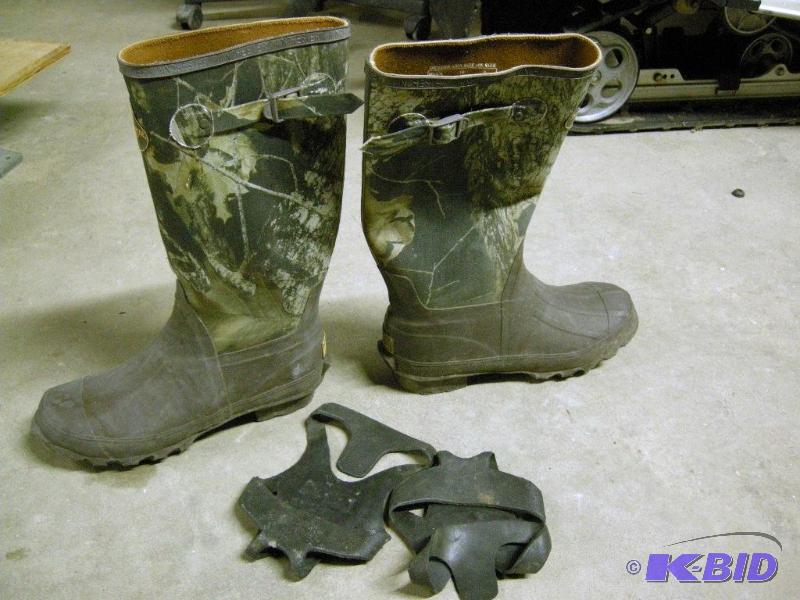 lot 46 image: Winchester Series boots