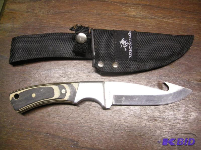 lot 84 image: Winchester knife