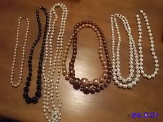 6-Assorted Necklaces...