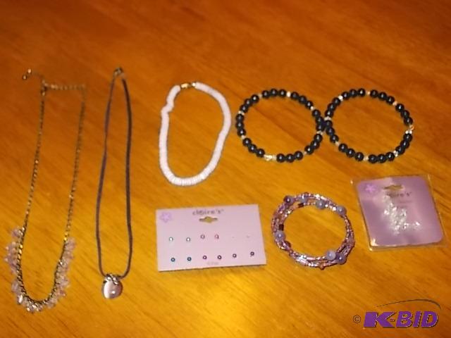 Lot Of Purple Jewelry...