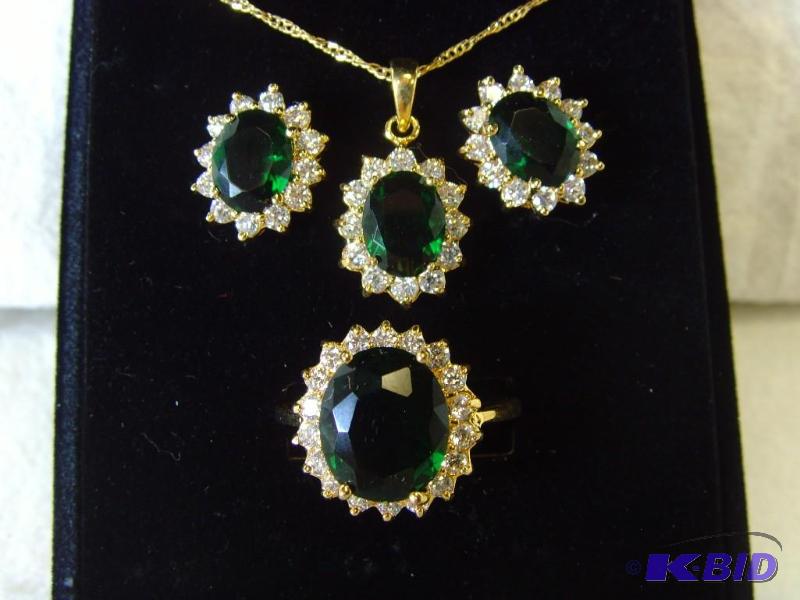 Emerald Sunflower Gem Set