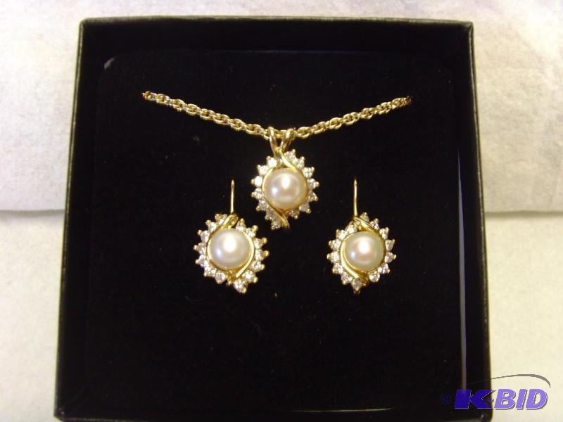 Genuine Pearl CZ Set