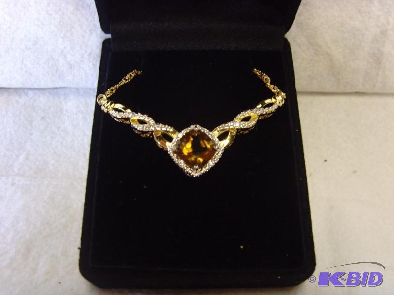 Amber Gem Pendant Necklace
