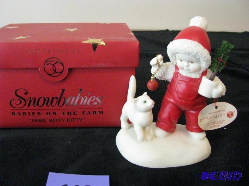 lot 112 image: Dept 56 Snowbabies, &quothere kitty, kitty&q...