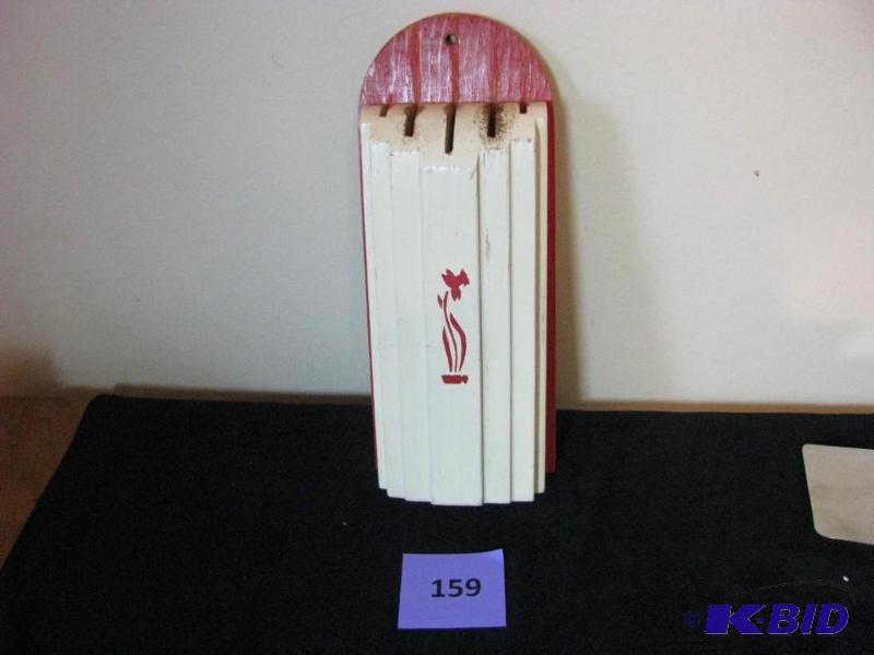lot 159 image: Vintage Nuway kitchen knife holder, c1940s, ...