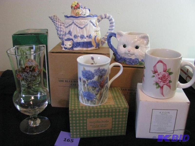 lot 165 image: NIB collectible mugs...