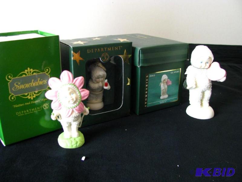 lot 44 image: Dept 56 Snowbabies, &quotchecking for presen...