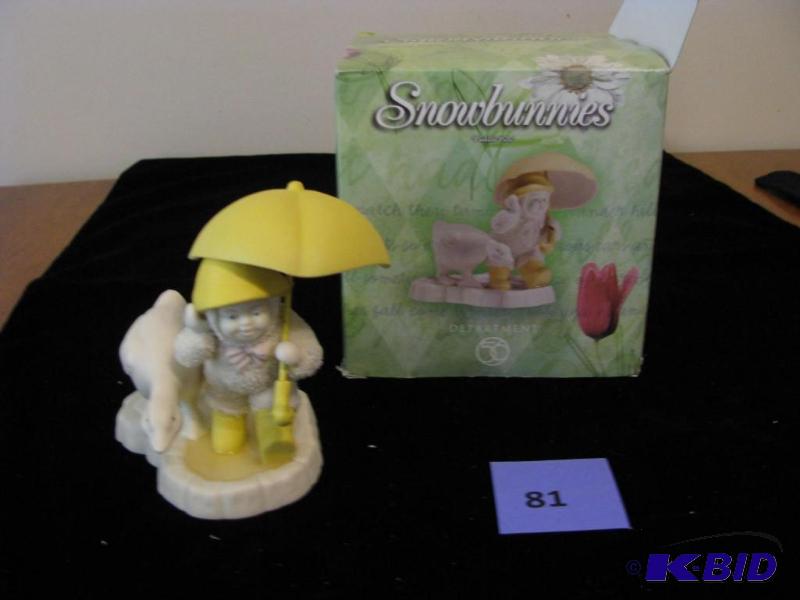 lot 81 image: Dept 56 Snowbunnies, puddle pals umbrella nee...