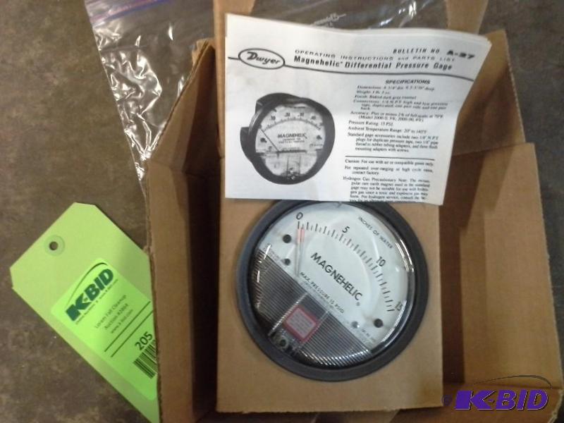 Pressure Gauge
