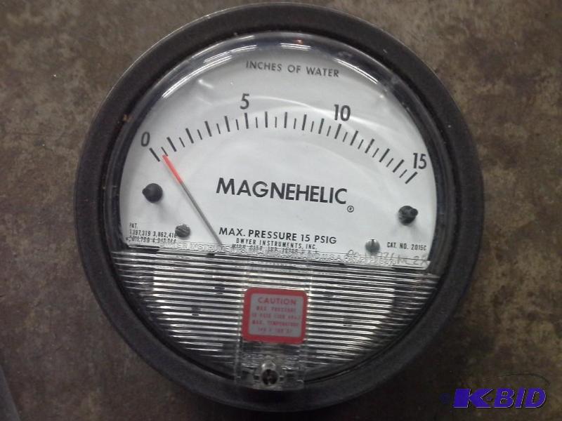 Pressure Gauge
