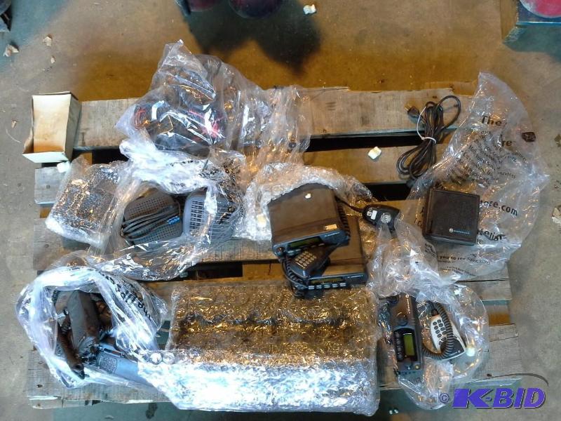 CB Radio Lot