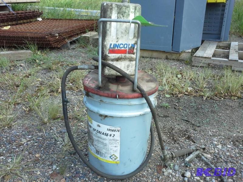 Lincoln Grease Pump