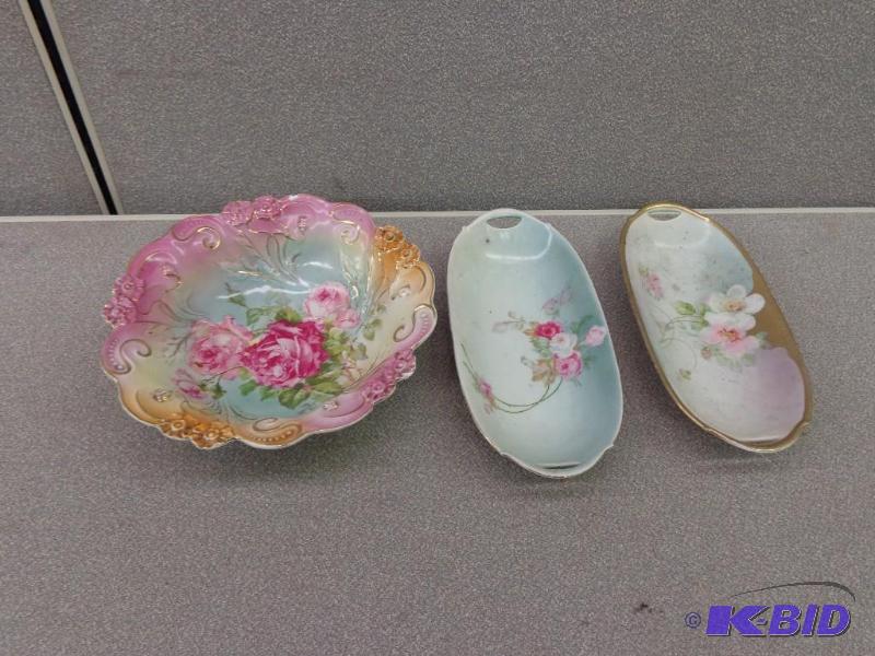 Serving Tray and Bowl Unmarked 10&quot Gilde...
