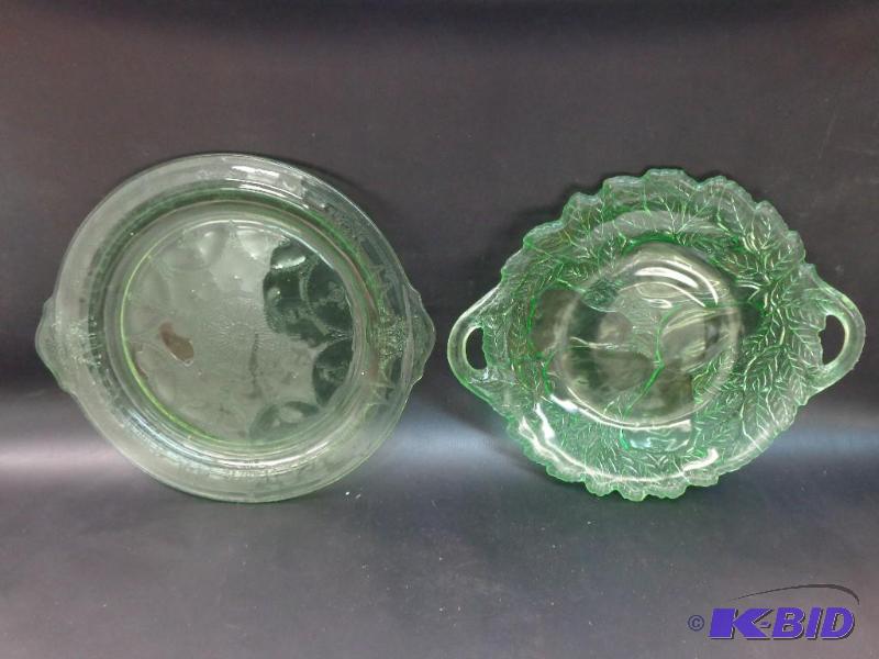 2 Green Decorative Plates 1 10 12&quot diam...