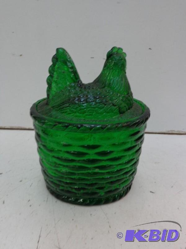 Green Glass Vase 6&quot tall x 3 34&quot w...