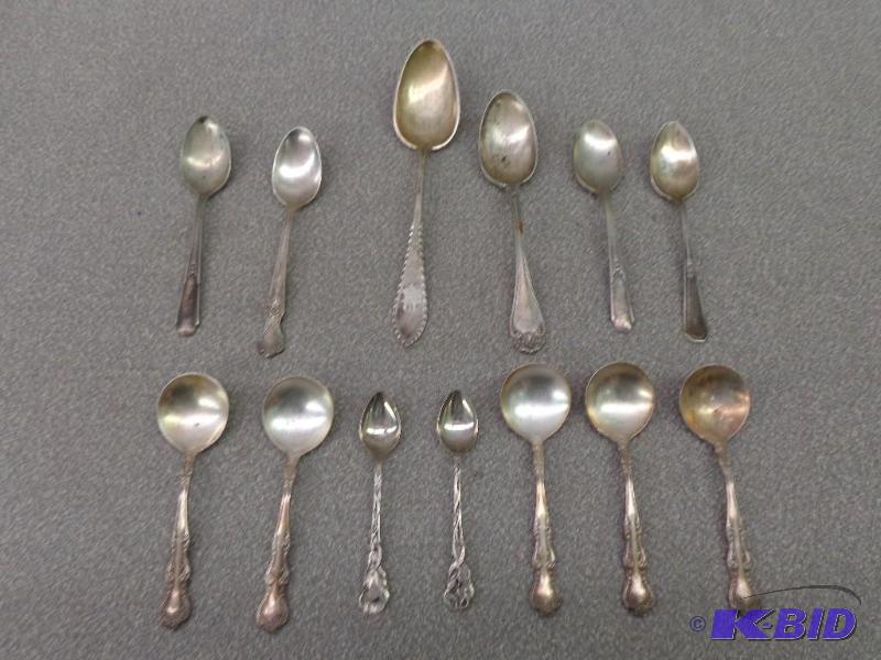 Plated Spoon Thirteen Plated Silver Spoons Va...