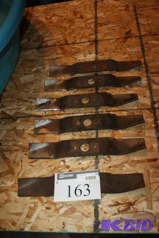lot 163 image: Lot of (6) Miscellaneous Metal Lawn Mower Bla...
