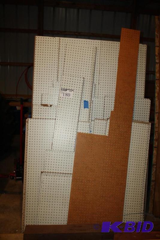 lot 180 image: Lot of Miscellaneous Sized Peg Board....
